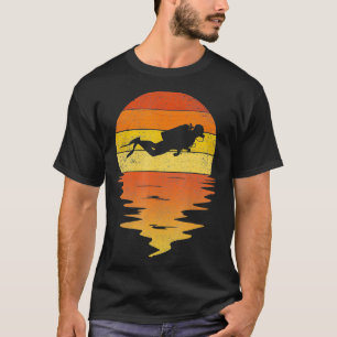 Scuba diving  retro sunset 70s vintage Scuba divin T-Shirt