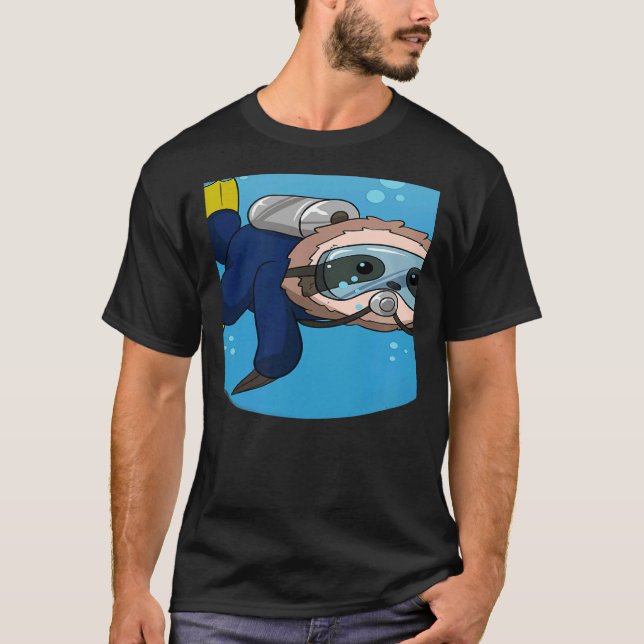 Scuba Diving Snorkelling Sloth Lazy Tired Dive Sle T-Shirt (Front)