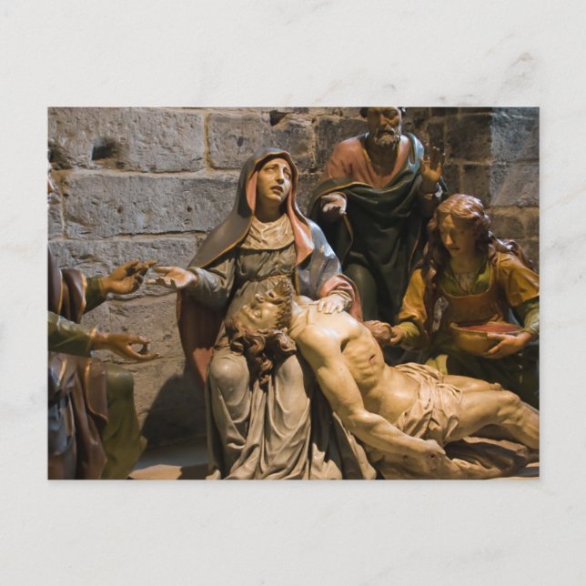 Sculpture Mary holding Jesus Notre Dame De Paris Postcard (Front)