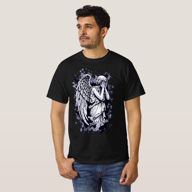 Sculpture of a Weeping Angel  - with Splashes 1 T-Shirt (Front Full)