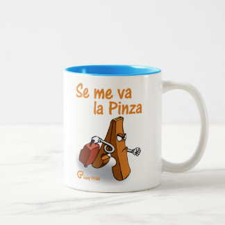 Se me va la Pinza Two-Tone Coffee Mug