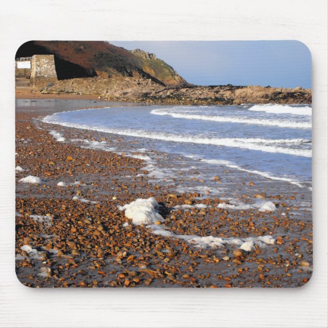 Sea foam on the beach mouse mat (Front)