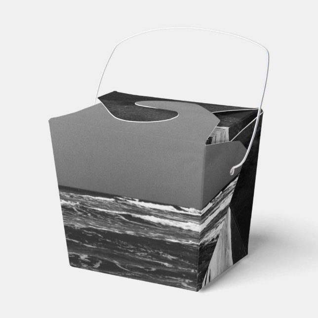 sea it is favour box (Front Side)