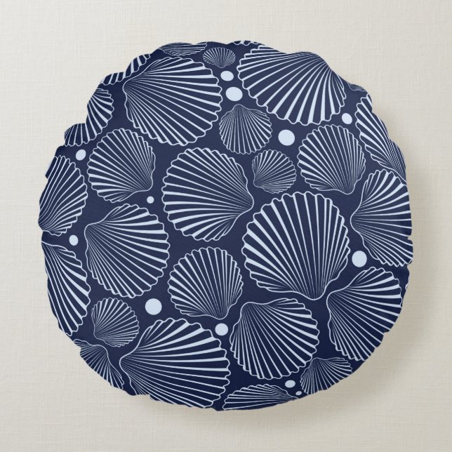 Sea seamless pattern with blue shells. Summer back Round Cushion (Front)