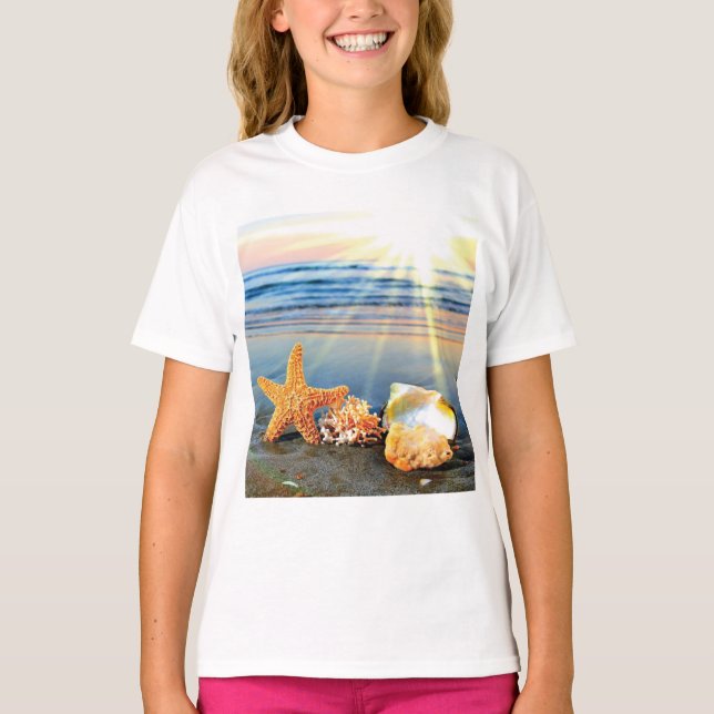 Sea shells and starfish on beach T-Shirt (Front)