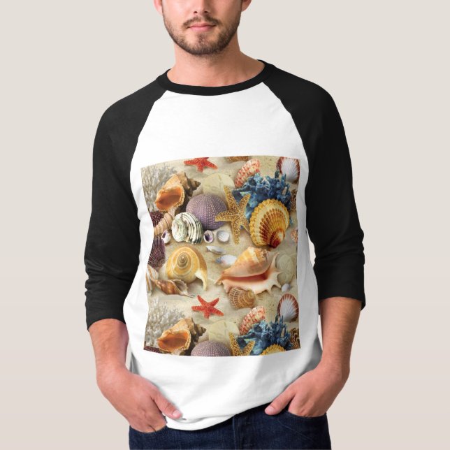 Sea shells on beach T-Shirt (Front)
