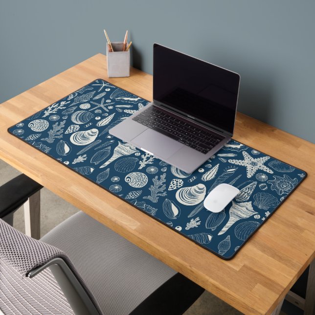 Sea shells on  dark blue desk mat (Office 2)