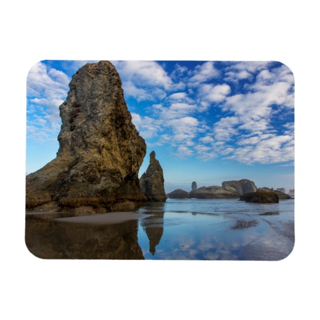 Sea Stacks on Bandon Beach in Bandon, Oregon 1 Magnet (Horizontal)