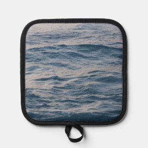 Sea water closeup pot holder