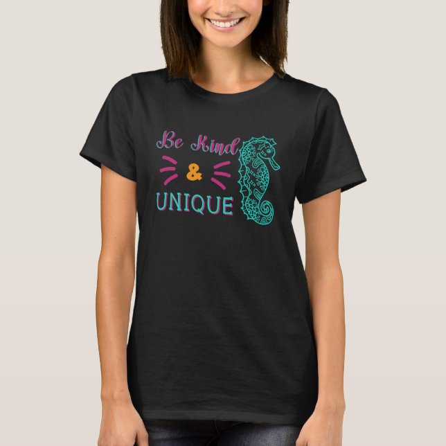Seahorse Mandala Aquatic Sea Animal Fish Hippocamp T-Shirt (Front)