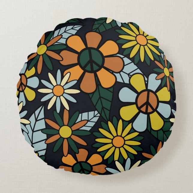 Seamless 70's retro hippie flowers pattern - Vinta Round Cushion (Front)