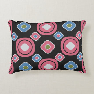 Seamless abstract pattern with the image of oval g decorative cushion
