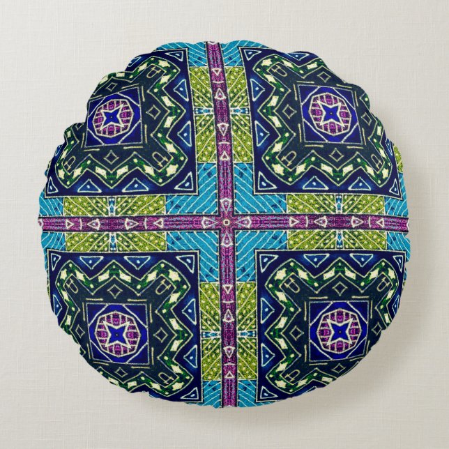 Seamless Aztec Pattern. Ikat Chevron Cloth. Repeat Round Cushion (Front)
