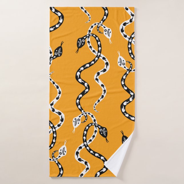 Seamless background of creeping decorative snakes bath towel (Bath Towel)