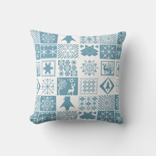 Seamless Christmas winter patchwork snowflakes pin Cushion