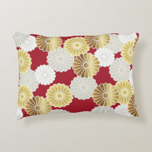Seamless chrysanthemum pattern in the Japanese tra Decorative Cushion