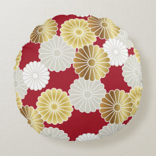 Seamless chrysanthemum pattern in the Japanese tra Round Cushion