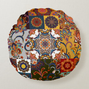 Seamless colorful patchwork tile with Islam, Arabi Round Cushion