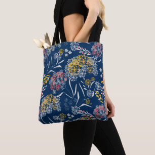 Seamless cute small flowers floral pattern navy vi tote bag