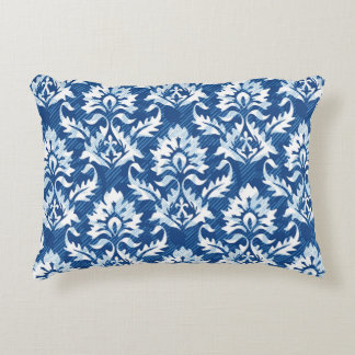 Seamless damask pattern decorative cushion