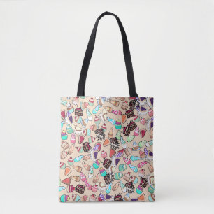 Seamless doodle cake pattern pattern. Hand drawn b Tote Bag