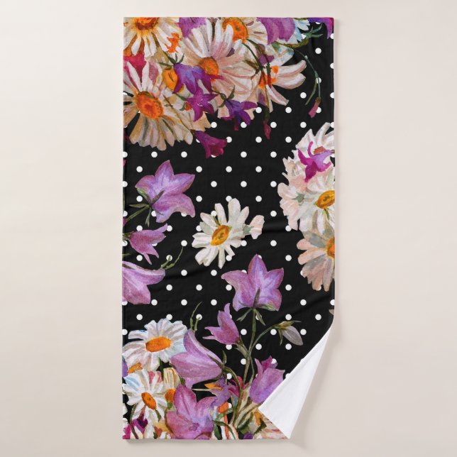 Seamless floral pattern. Bouquet of wild flowers w Bath Towel (Bath Towel)