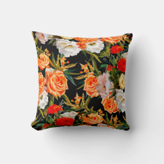 Seamless floral pattern. Roses and lisianthus on a Cushion