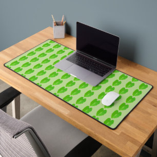 Seamless Green Heart Shape Taro Leaf on Desk Mat