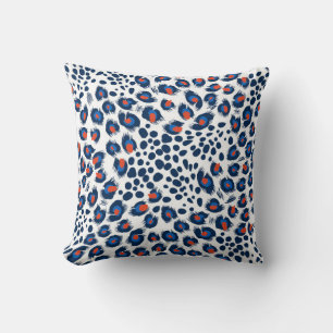 Seamless leopard skin pattern. Vintage.  Cushion