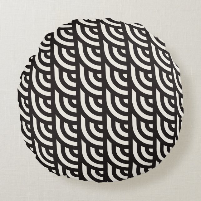 Seamless monochrome geometric pattern. Abstract st Round Cushion (Front)