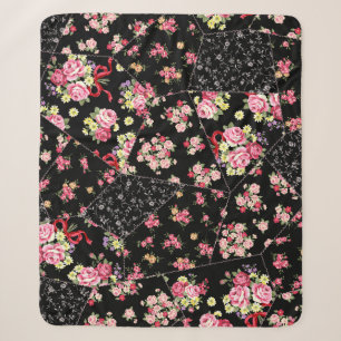 Seamless patchwork of pretty floral design sherpa blanket