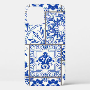 Seamless patchwork tile with Victorian motives. Ma iPhone 12 Case
