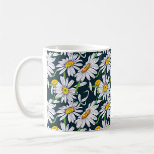 Seamless pattern of big chamomile flowers, petals  coffee mug