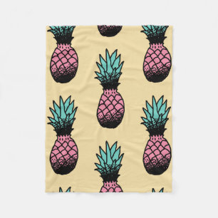 Seamless pattern of cute hand drawn pineapple fleece blanket