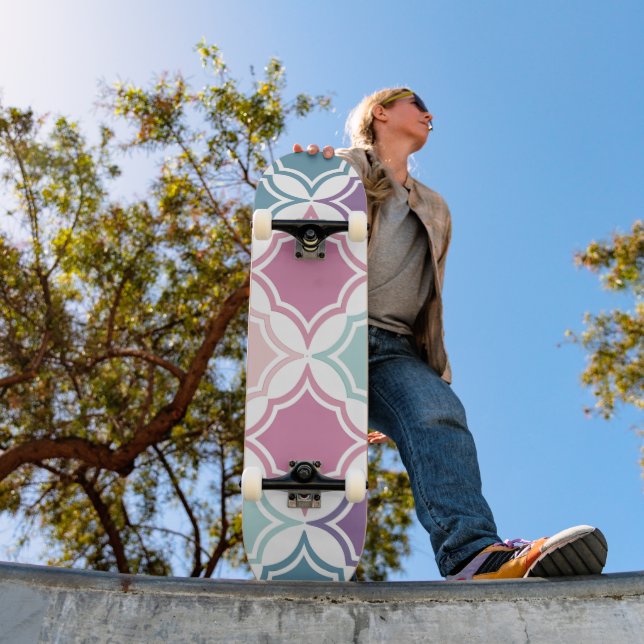 Seamless pattern of pastel coloured geometric shap skateboard (Outdoor 1)