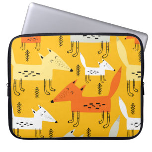 Seamless pattern with cartoon foxes, decor element laptop sleeve