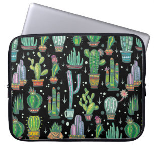Seamless pattern with cute cactuses laptop sleeve