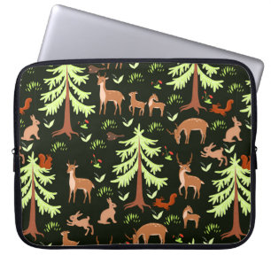 Seamless pattern with deers in the forest. laptop sleeve