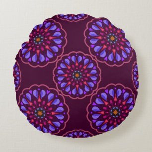 Seamless pattern with ethnic mandala art ornament. round cushion