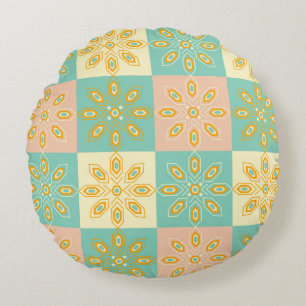 Seamless pattern with geometric floral motifs round cushion