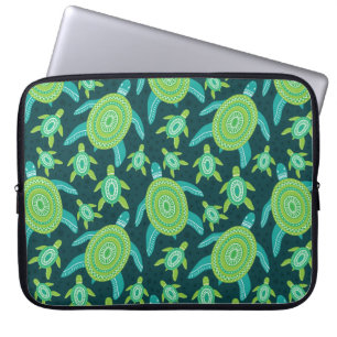 Seamless pattern with green ornament turtles. Sea Laptop Sleeve