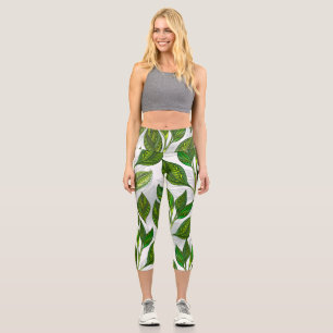 Seamless Pattern with Green Tea Leaves Capri Leggings