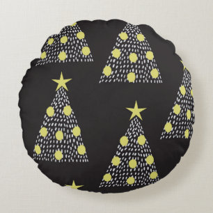 Seamless pattern with hand drawn Christmas trees i Round Cushion