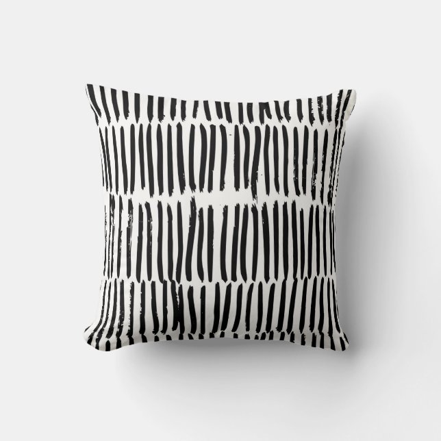 Seamless pattern with hand drawn vertical elements cushion (Front)