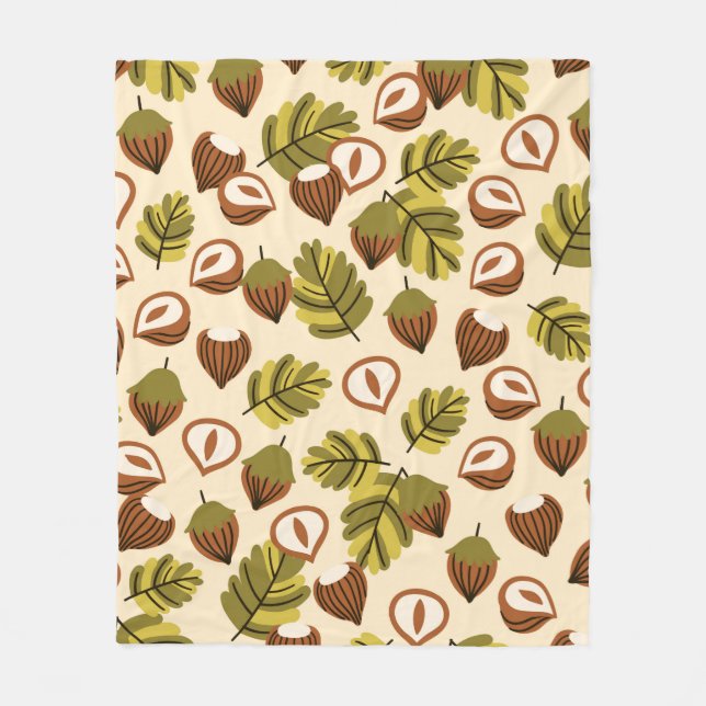Seamless pattern with hazelnut leaves and acorns. fleece blanket (Front)