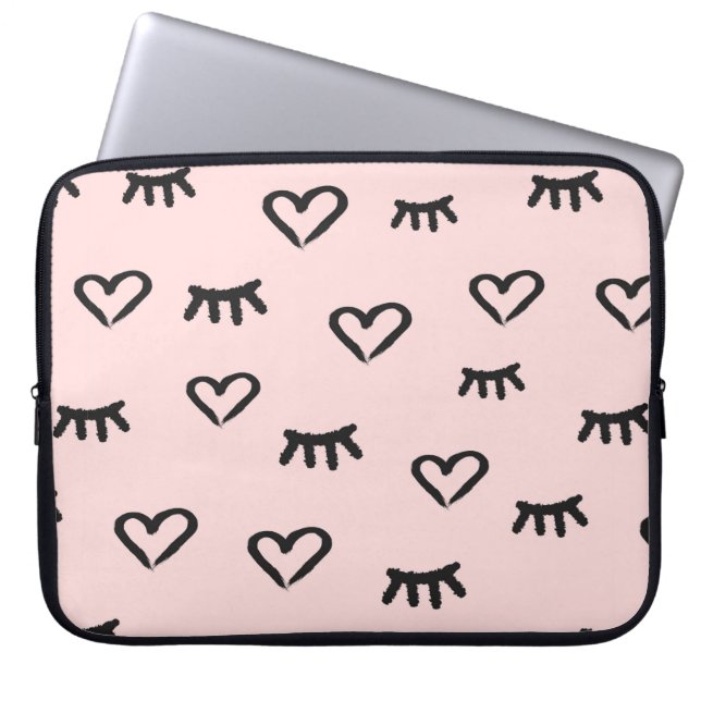 Seamless pattern with hearts and closed eyes laptop sleeve (Front)