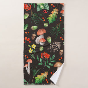 Seamless pattern with mushrooms,nuts,leaves,acorns bath towel