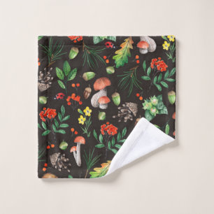 Seamless pattern with mushrooms,nuts,leaves,acorns wash cloth