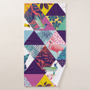 seamless pattern with Parrot, Toucans, Hummingbird Bath Towel