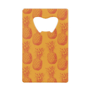 Seamless pattern with pineapples